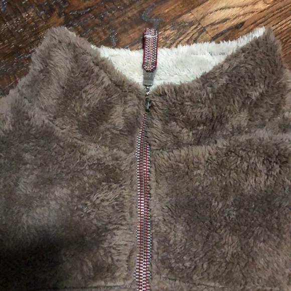 True grit sweater size medium - Picture 2 of 3